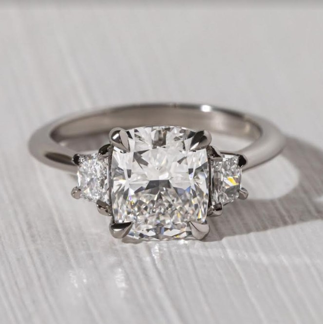 From Classic to Contemporary: The World of Diamond 3 Carat Engagement Ring