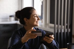 Starting From Scratch: How to Build a U.S. Credit Score as a Newcomer