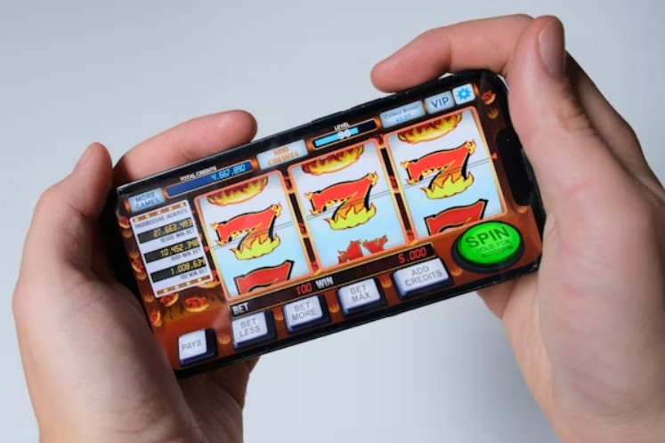 Understanding the Mechanics Behind How to Win Online Slot Terpercaya