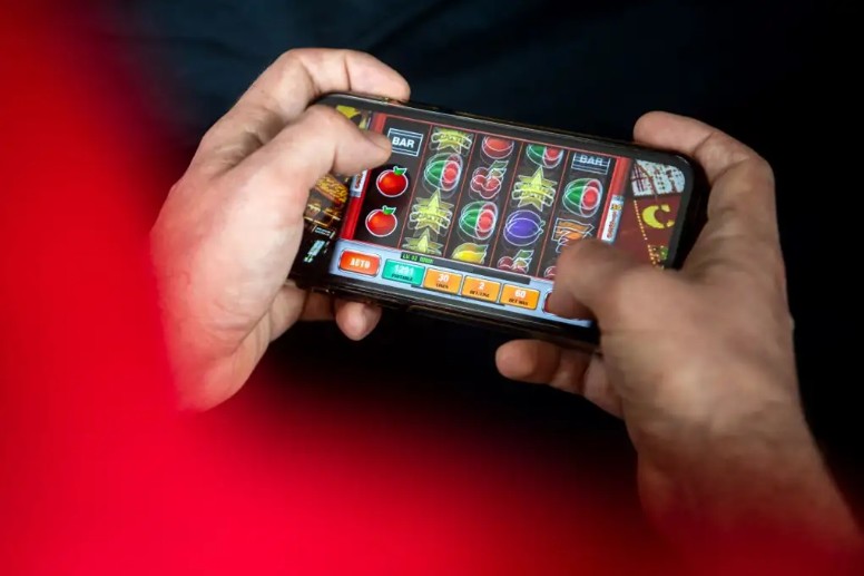 Mobile Casino: How Smartphones Are Changing the Gameplay