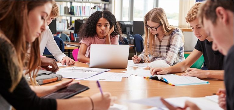 Why Supergrads’ Doubt-Solving Sessions Are The Most Effective For CAT