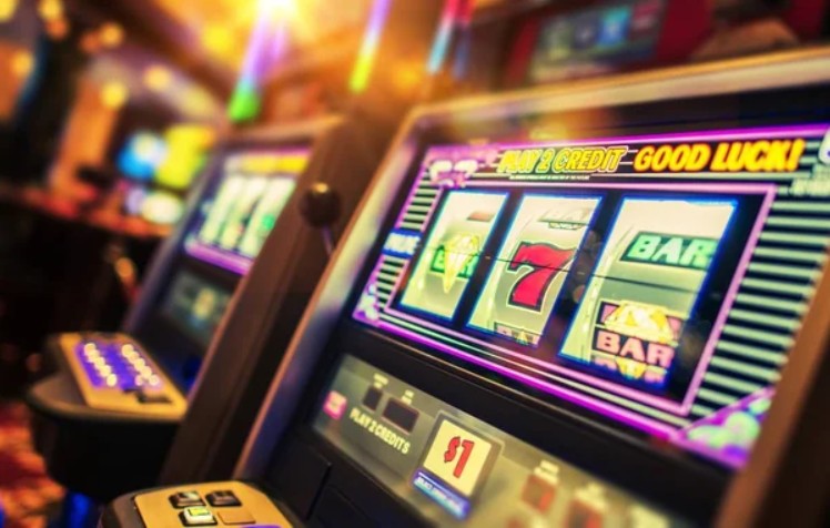 How Slot Gaming Systems Function Behind The Scenes